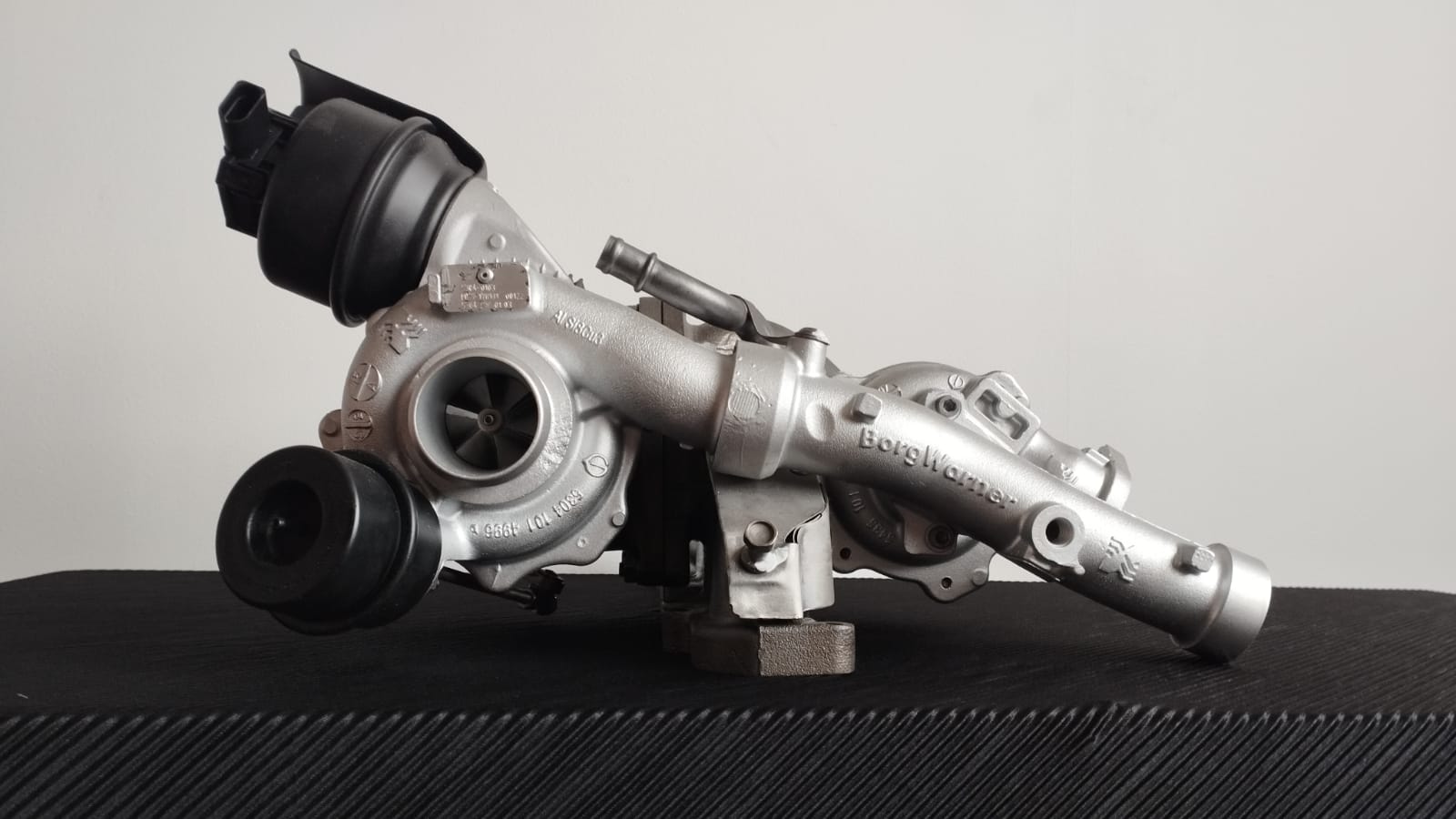 Turbo Volkswagen T5 Transporter 2.0 BiTDI 180 CV 1000-970-0098
