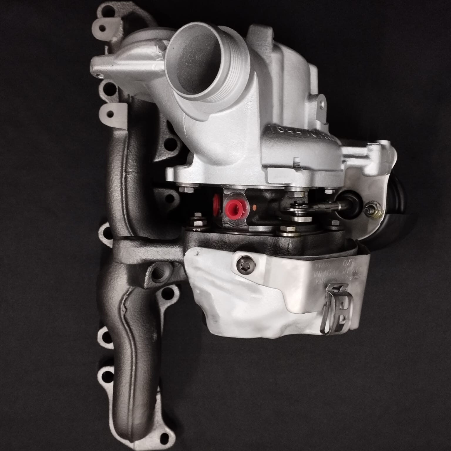 Turbo VW Passat Golf Skoda Superb 1.6 TDI 120CV 1635-970-0002