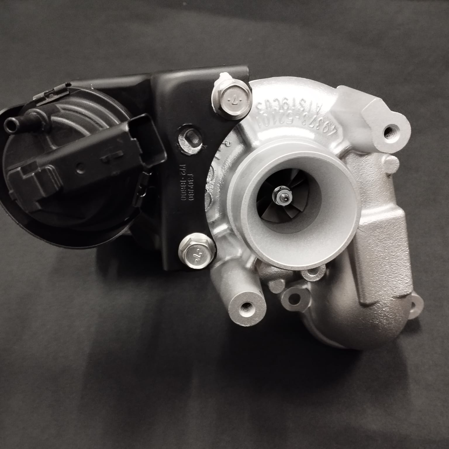 Turbo Citroen DS Peugeot 1.6 Bleu HDi 99 100CV 49172-03000